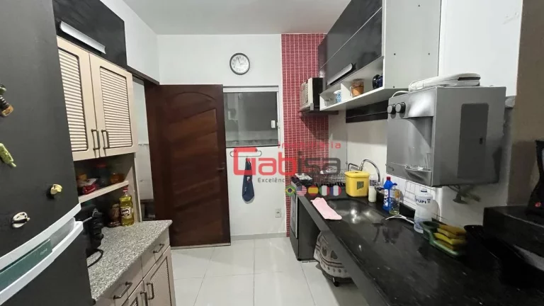 Imagem Casa com 3 dormitórios à venda, 107 m² por R$ 570.000,00 - Guriri - Cabo Frio/RJ