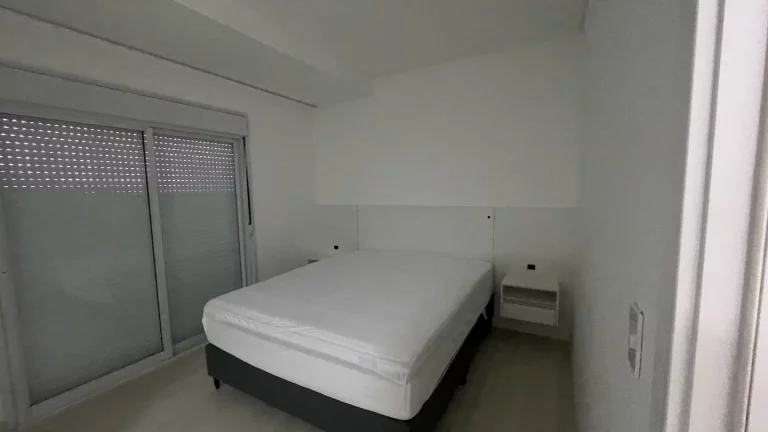Imagem Apartamento 3 dormitórios locação anual em Canasveiras