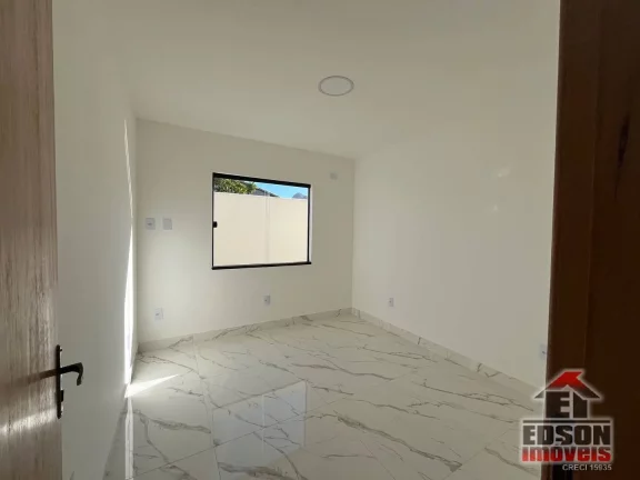 Imagem Casa 3 Quartos, sendo 1 Suíte, Churrasqueira em Itaipuaçu