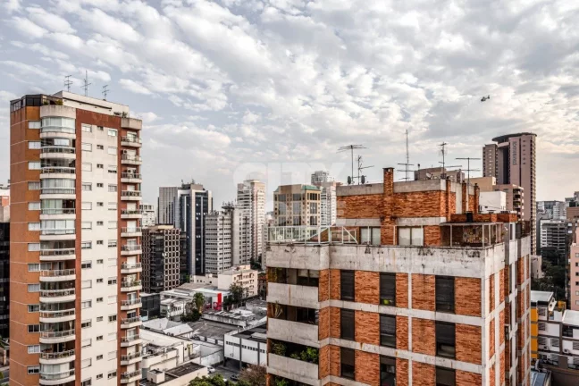 Imagem Lindo apartamento com 118 m² área útil, 03 dormitórios - sendo 01 suíte, living para dois ambie...