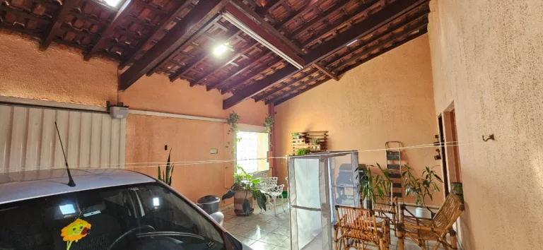 Imagem Casa tipo para venda em Jardim Aeroporto III com 2 quartos, 135m2