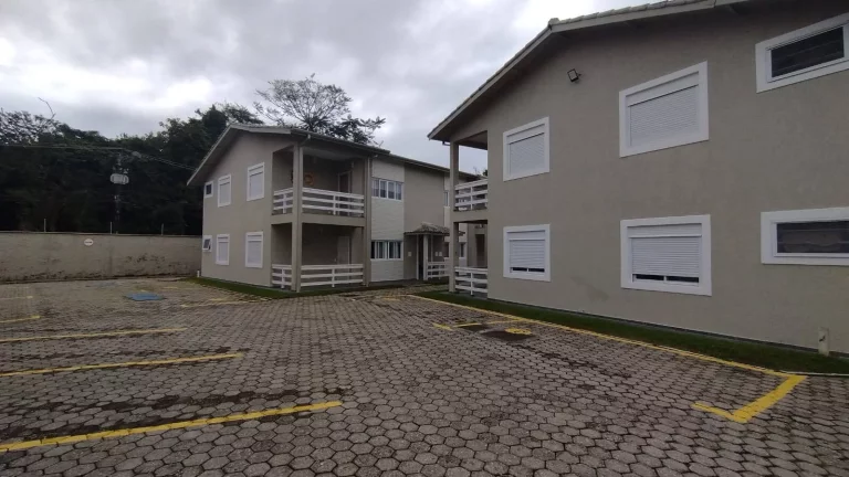 Imagem CASA ESTILO APTO - 2 DORMITÓRIOS À 400 M. PRAIA MARANDUBA - UBATUBA