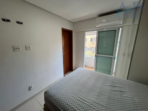 Imagem Apartamento com 2 Dormitórios no Canto do Forte em Praia Grande