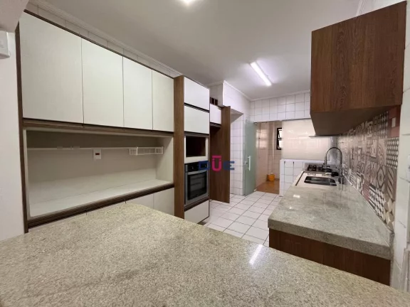Imagem Apartamento com 3 dormitórios à venda, 173 m² por R$ 890.000,00 - Embaré - Santos/SP