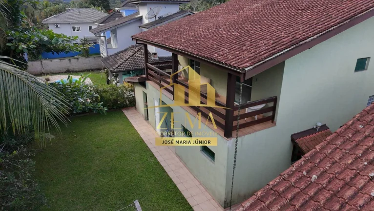 Imagem Sobrado em Condominio Clube. 04 dorms, 264 m2 em 448 m2. Segurança 24h