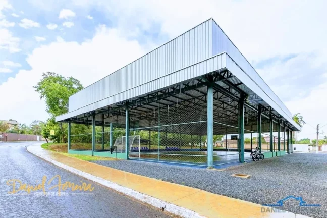Imagem Terreno plano com 600 m² à venda no condomínio Parque do Mirante
