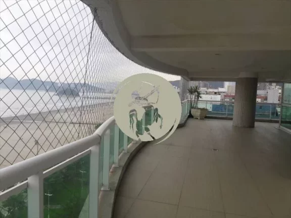 Imagem Apartamento a venda de frente pro mar de alto padrão em Santos com lazer!!!