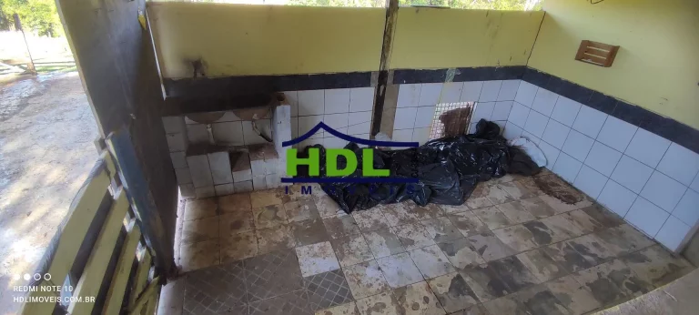 Imagem Chácara de 7,7 Alqs a menos de 5 Kms do Aeroporto Antares