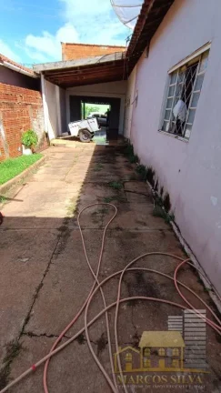 Imagem Casa para Venda em Três Lagoas / MS no bairro Ipacarai