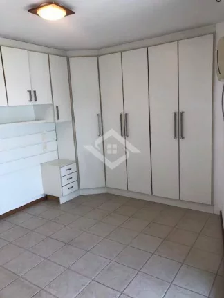 Imagem Apartamento 3 Quartos com Vista para o Mar em São Domingos - 130m²