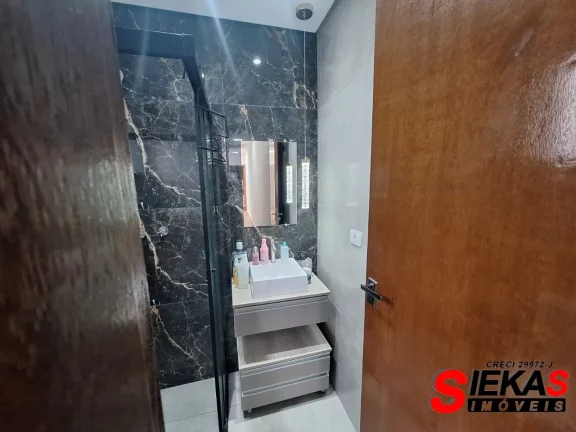 Imagem Imperdível oportunidade! Casa à venda na Penha, São Paulo-SP, 3 quartos, 1 suíte, 1 sala, 4 banheiros, 4 vagas, 150 m².