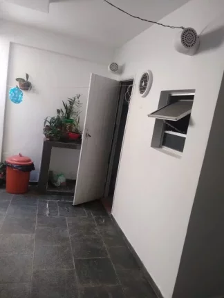 Imagem Casa Em Rua Tranquila No Parque Continental