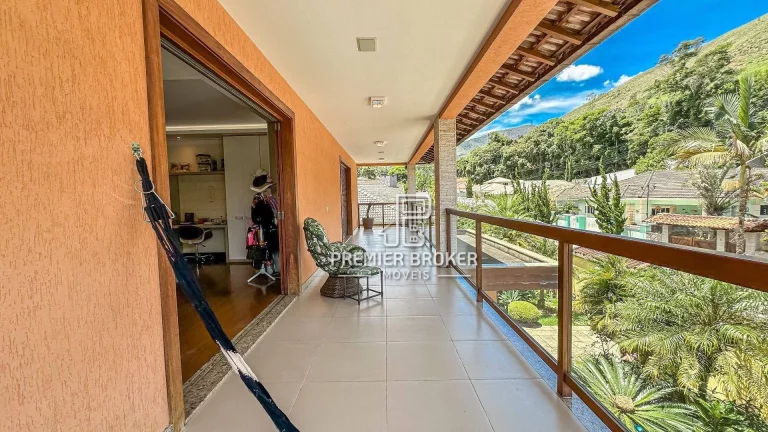 Imagem Casa à venda, 532 m² por R$ 2.590.000,00 - Prata - Teresópolis/RJ