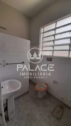 Imagem Excelente oportunidade para quem busca conforto, espaço e localização privilegiada!
 Casa muito b...