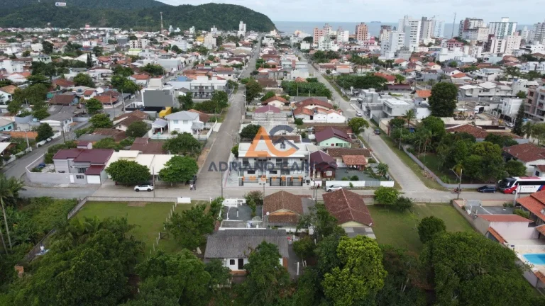 Imagem Terreno à venda com 520 m² (26 x 20 metros), localizado na Praia de Gravatá, Navegantes, em região com excelente potencial de valorização a venda com
