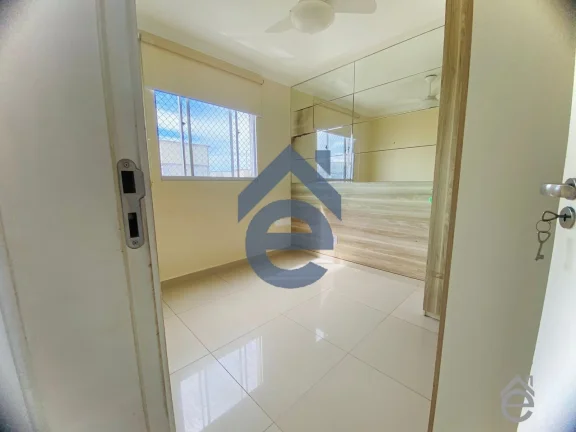 Imagem Apartamento à venda no Antares, com 2/4, moveis planejados e área de lazer com p