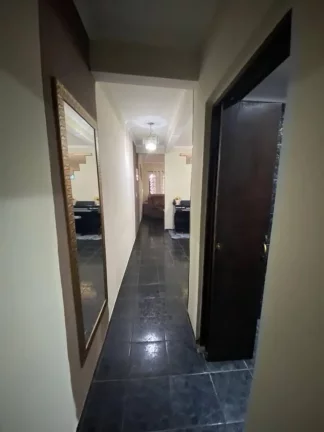 Imagem Sobrado com 3 dormitórios à venda, 207 m² por R$ 585.000,00 - Jardim do Castelo - Ferraz de Vasconcelos/SP