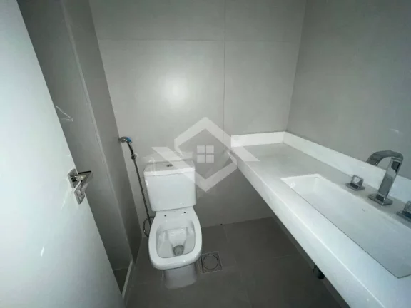 Imagem Apartamento para Venda na Lagoa com 3 Suítes, 164m². Planta Exclusiva!