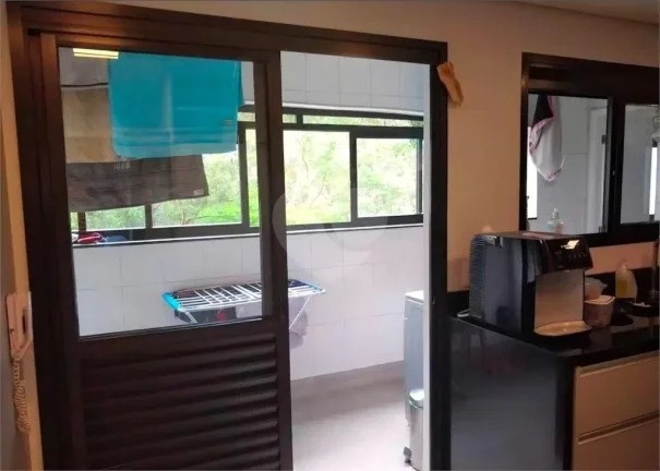 Imagem Apartamento à venda com 3 quartos, sendo 2 suítes, no condomínio Portal DE São Francisco, São Paulo - SP