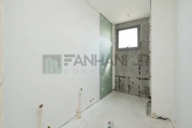 Imagem More no bairro mais valorizado de São Paulo, Vila Nova Conceição, em uma cobertura duplex que é uma verdadeira obra de arte. Com 4 quartos e 5 banheir