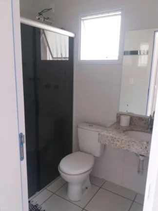 Imagem Casa com 02 dormitórios, sala, cozinha americana, banheiro social com box blindex, lavanderia, quin...