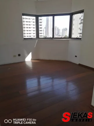 Imagem Apartamento de luxo no coração do Tatuapé: 4 quartos, 4 suítes, 2 salas, 8 vagas de garagem e 228m² - São Paulo-SP