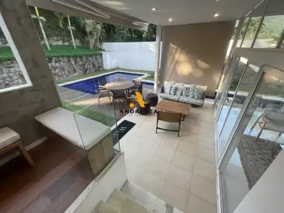 Imagem Rua Senador Júlio Leite - Reserva Itanhangá - Casa moderníssima com amplos cômodos, iluminação natural e linda vista para as montanhas da região.
