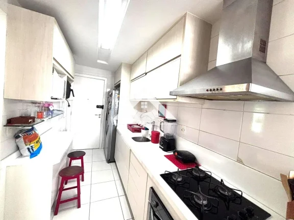 Imagem Apartamento para Venda em Salvador, Pituba, 3 dormitórios, 2 banheiros, 2 vagas