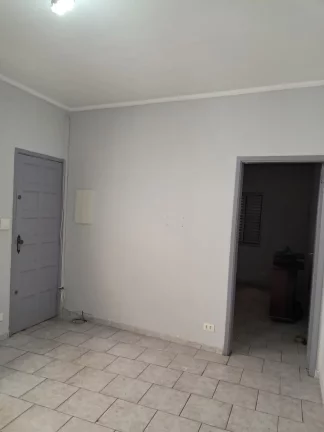 Imagem VENDO CASA COM DOIS QUARTOS E EDÍCULA NO BAIRRO JD. SANTA CRUZ!
