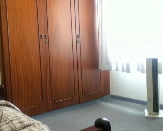 Imagem Apartamento com living para 03 ambientes, pisos de tacos, 03 dormitórios , banheiro social , cozinh...