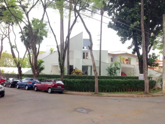 Imagem Sobrado à venda com 5 quartos, sendo 2 suítes, em Butantã, São Paulo - SP