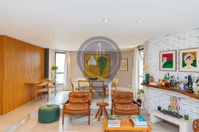 Imagem Apartamento de Alto Padrão à Venda em Indianópolis, São Paulo-SP: 3 quartos, 3 suítes, 2 salas, 5 banheiros, 3 vagas, 172m².