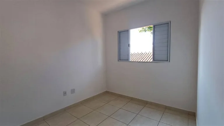 Imagem CASA COM 49 m² - JARDIM TREVO - PRAIA GRANDE SP