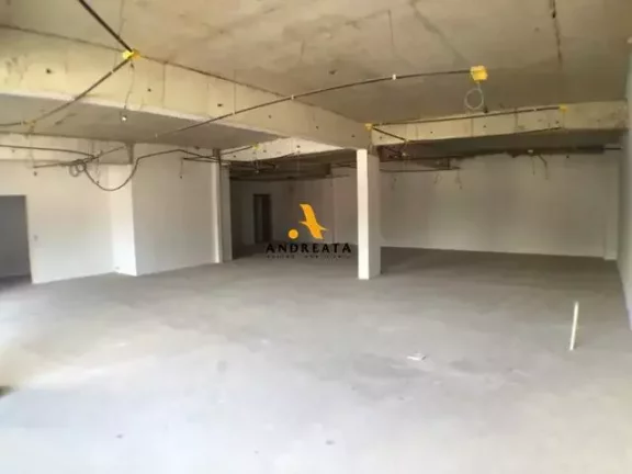 Imagem Prédio/Edifício Inteiro para aluguel no condomínio Imóvel de rua Jacarepaguá