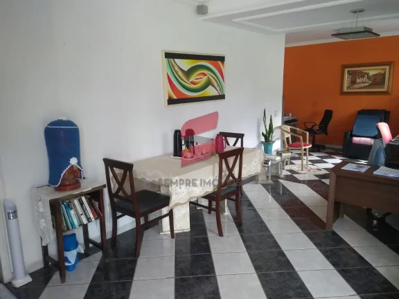 Imagem SOBRADO com 4 dormitórios à venda com 390m² por R$ 1.700.000,00 no bairro Alto Tarumã - PINHAIS / PR