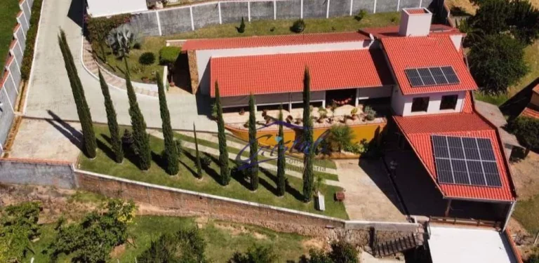 Casa com 3 dormitórios à venda, 400 m² por R$ 1.800.000 - Portal do Limoeiro - Pedreira/SP