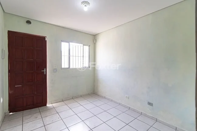 Imagem Casa Vila Santa Catarina - 192M², 2 Dorms, 2 Banheiros, 2 Vagas, Lavanderia, Quintal.