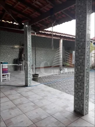 Imagem Casa / Sobrado para Venda em Itanhaém, Jardim Marilu, 4 dormitórios, 2 banheiros