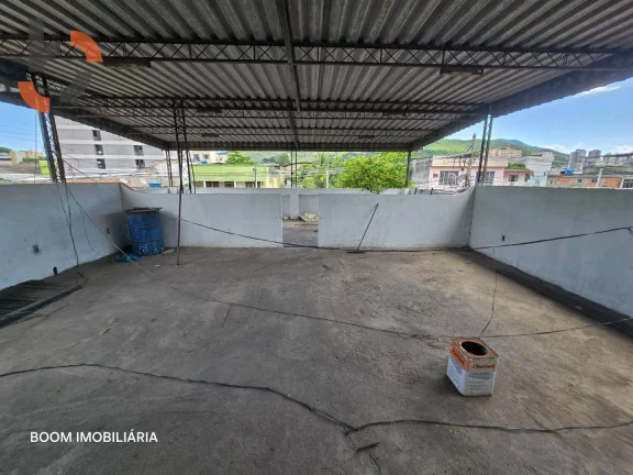 Imagem Casa com 3 dormitórios à venda, 130 m² por R$ 600.000,00 - Califórnia - Nova Iguaçu/RJ