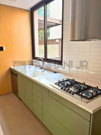 Imagem Casa nova de alto padrão em Condomínio na Cidade Jardim - 4 quartos, 4 suítes, 4 salas, 6 banheiros, 3 vagas de garagem - São Paulo-SP
