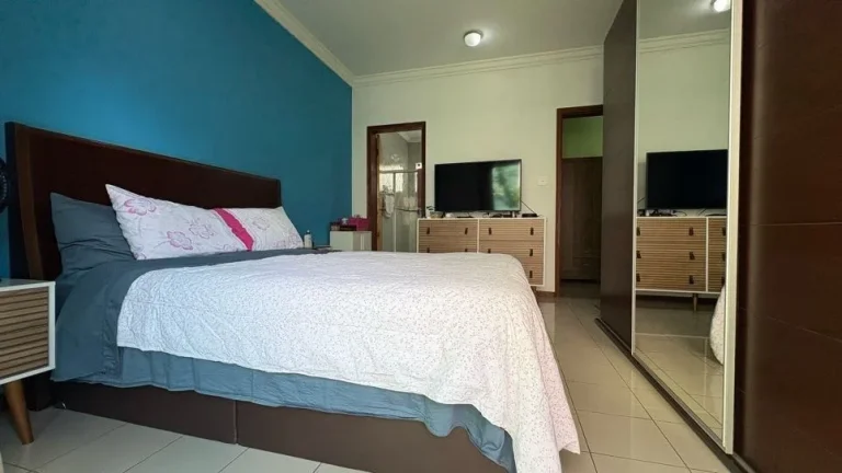 Imagem Sobrado 4 Dormitórios Condominio Vilazul- Alto da Boa Vista- Sorocaba/SP