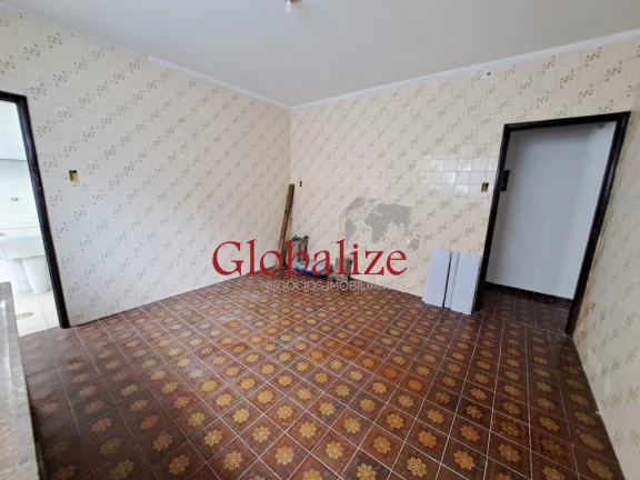 Imagem Casa à venda com 154m², 2 quartos, quintal, vaga para 3 carros por R$645.000,00 no Marapé em Santos
