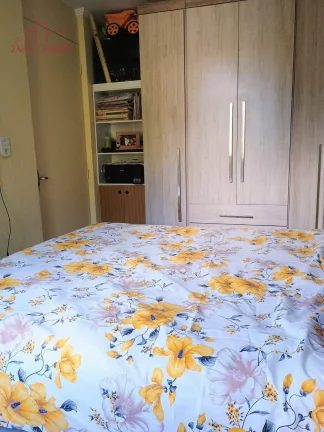 Imagem OPORTUNIDADE! Apartamento Reformado - 2 dormitórios - Jd. Umuarama