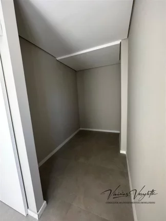 Imagem Apartamento 2 dormitórios para Venda em Balneário Camboriú / SC no bairro Centro