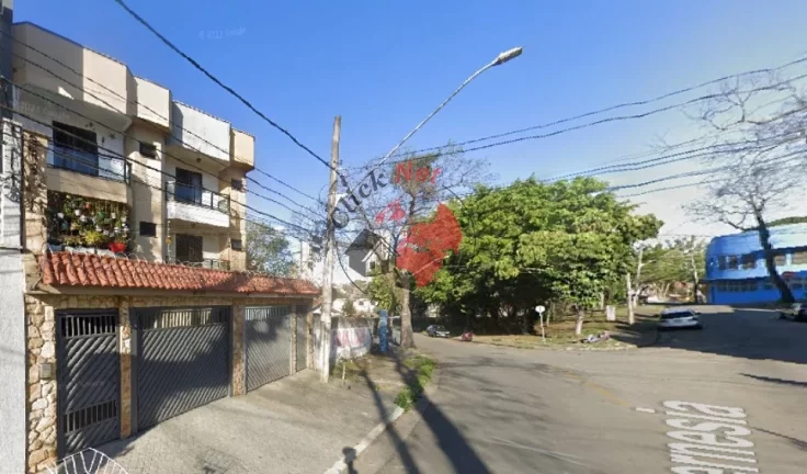 Imagem Cobertura 161m2 , moveis planejados ,2 dorms c suite e sacada , quintal e churrasq , 3 vagas , bairro Santa Maria,Santo André