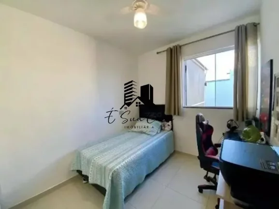 Imagem Casa à Venda em condomínio 2 Quartos Bairro Cabral Contagem MG