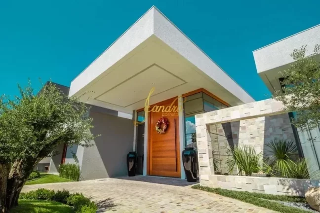 Imagem Casa térrea em condomínio fechado mobiliada e decorada