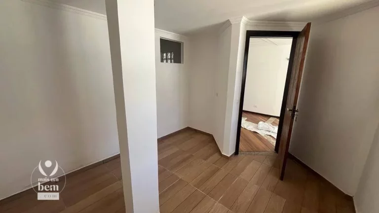 Imagem Sobrado com 5 quartos à venda, 254 m² por R$ 961.000 - Atuba - Curitiba/PR