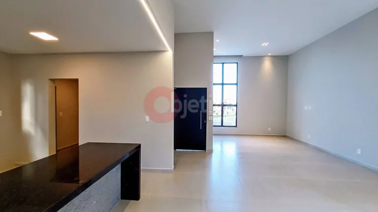Imagem Casa nova em condomínio com acabamento fino a venda em São Pedro da Aldeia.