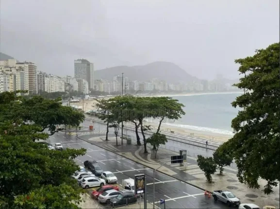 Imagem Copacabana - Residencial › Apartamento com 3 quarto(s) a Venda